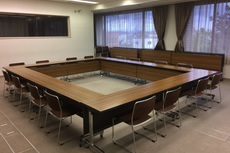 第4会議室(ロの字形式)