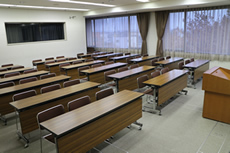 第4会議室(学校形式)